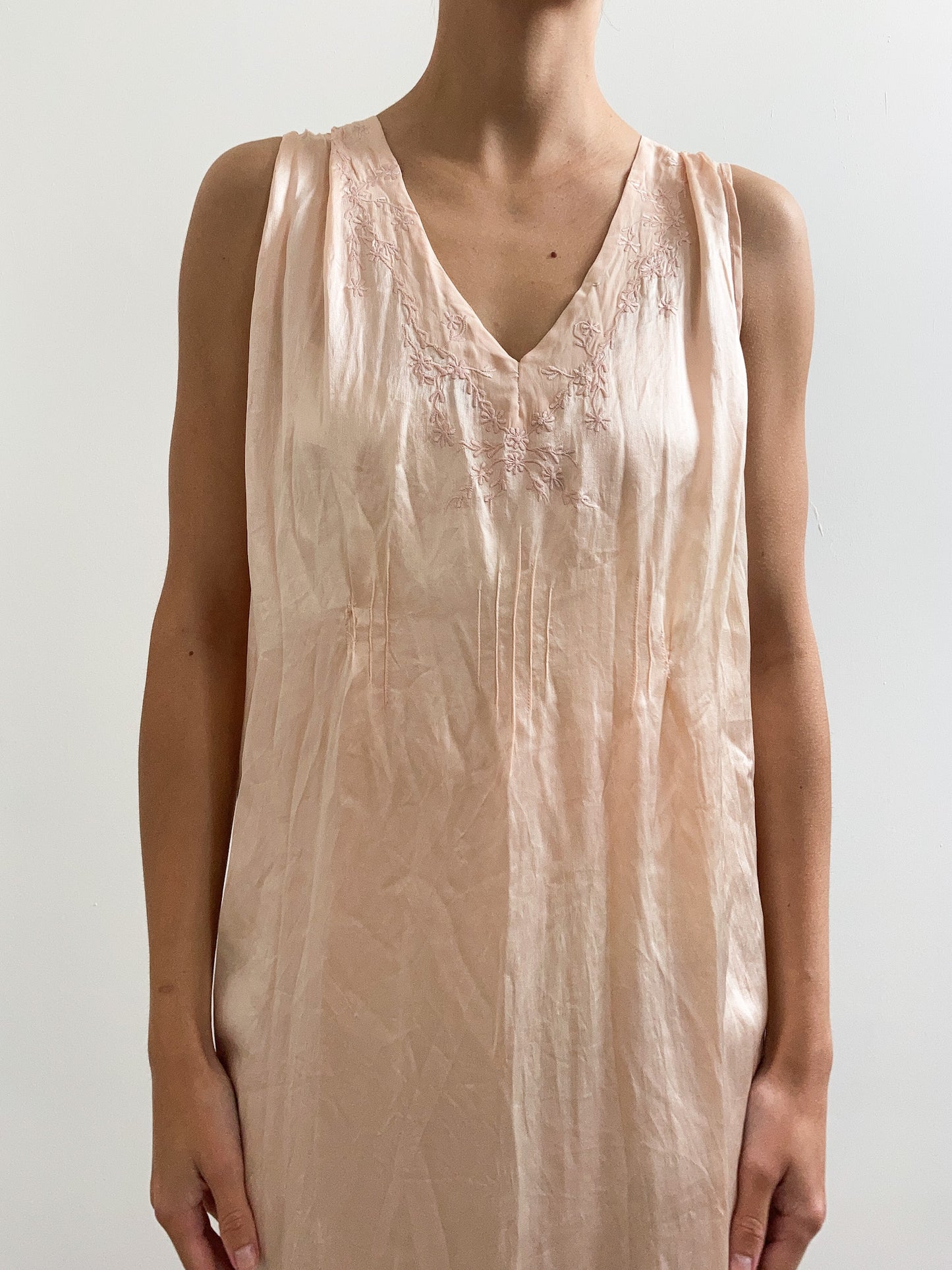 1930s Peach Satin Slip with Floral Embroidery