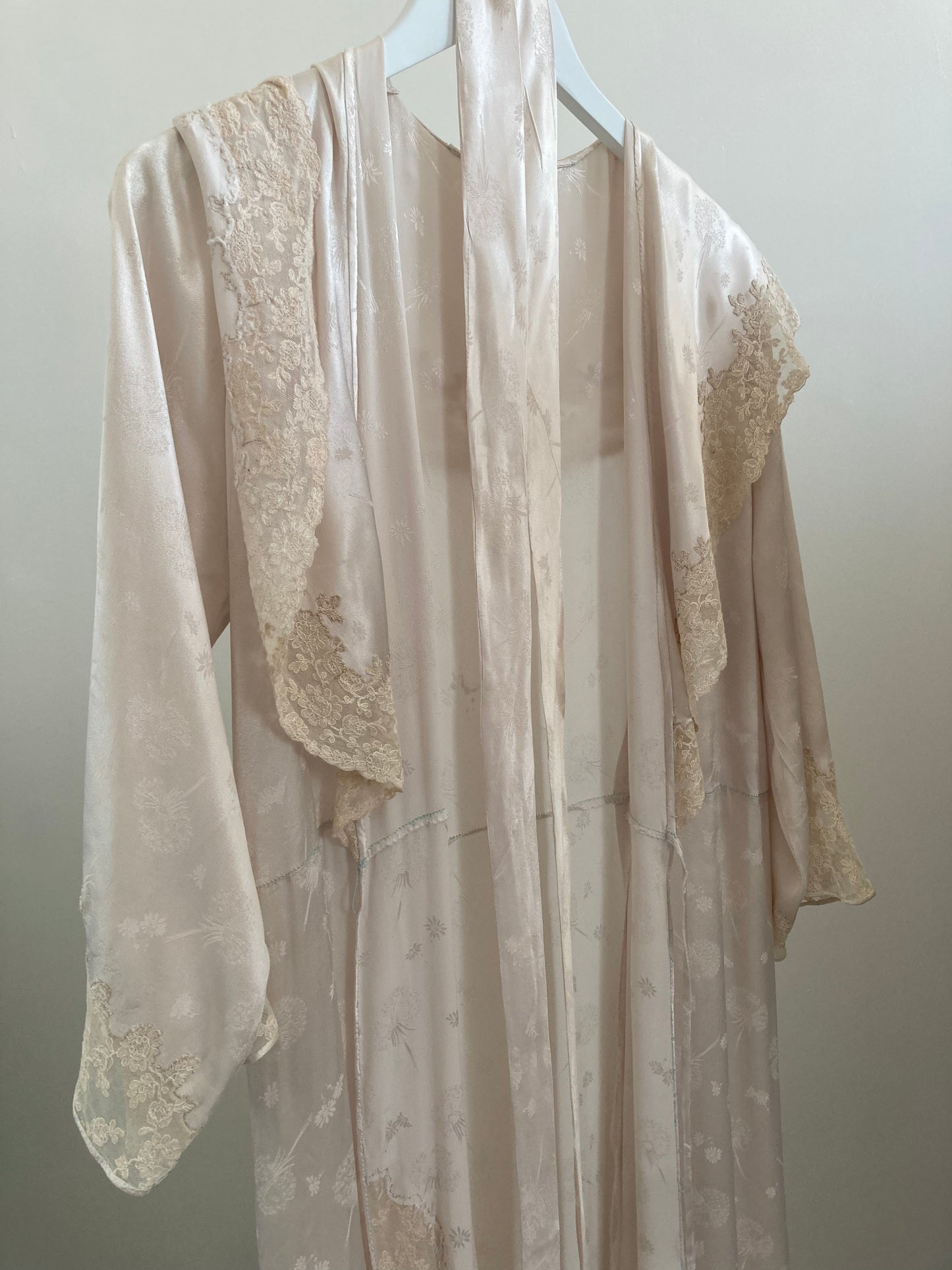 1930s Silk Floral Collared Robe with Alencon Lace