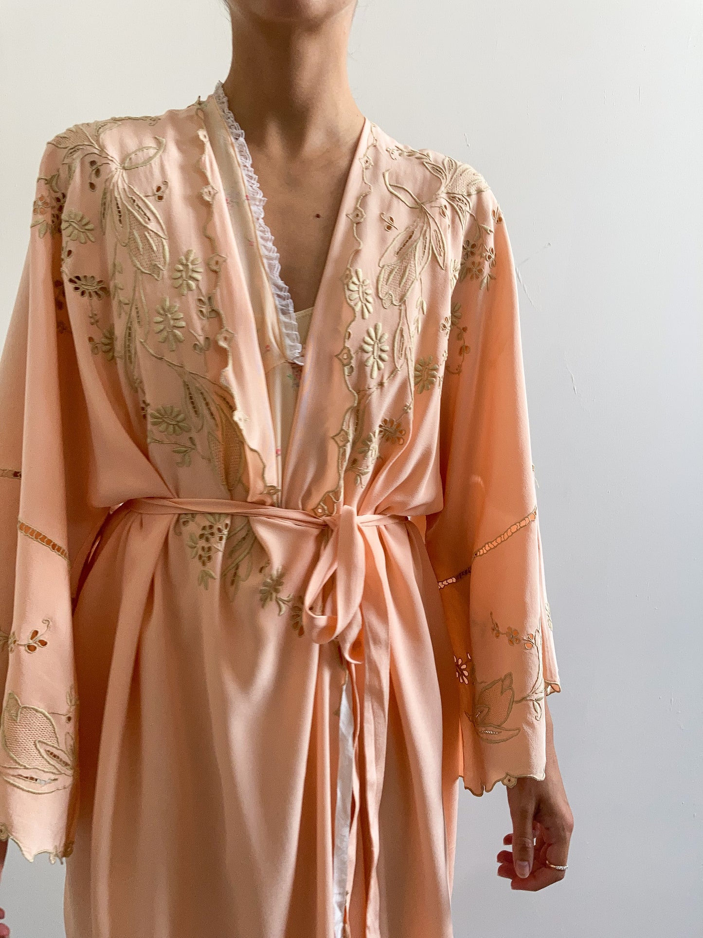 1930s Peach Silk Floral Embroidered Robe